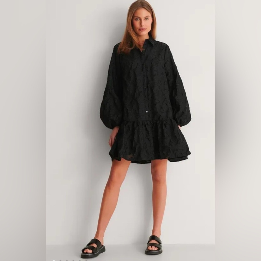 NA-KD Balloon Sleeve V Neck Embroidered Black Ruffle Skirt Mini Dress M l 38 l 8